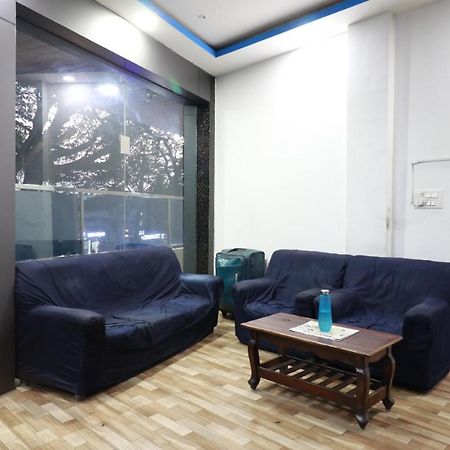 העיר בנגלור Hotel Abhimani Inn מראה חיצוני תמונה