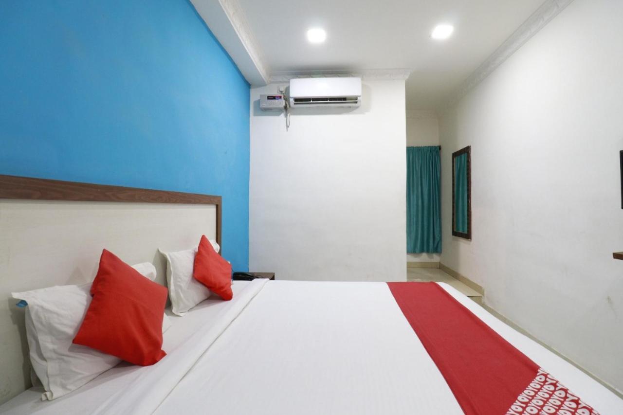 העיר בנגלור Hotel Abhimani Inn מראה חיצוני תמונה