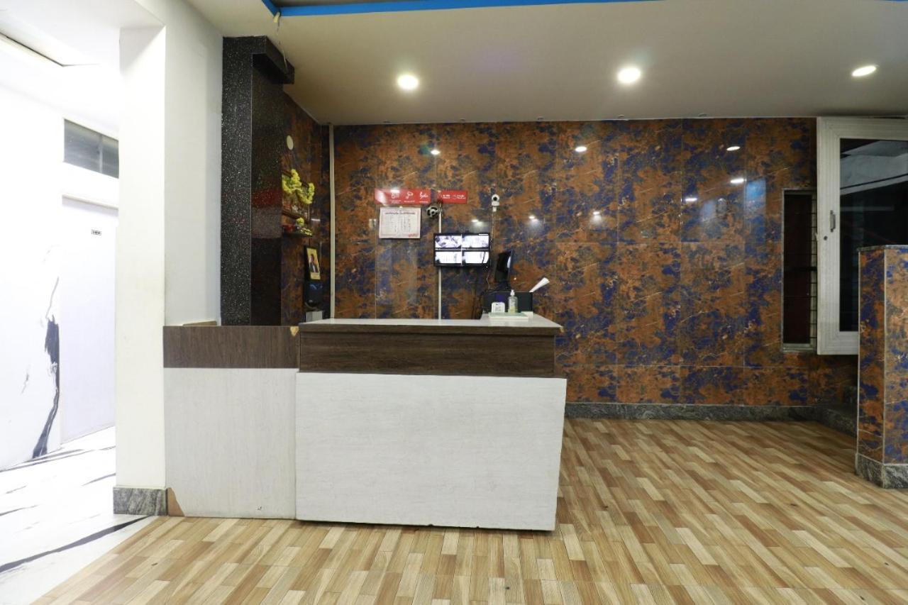 העיר בנגלור Hotel Abhimani Inn מראה חיצוני תמונה